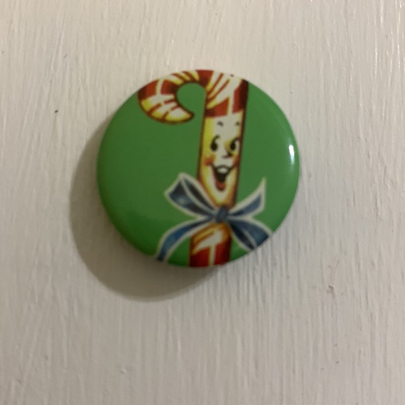 🎄Funny Christmas Buttons - 22 Pieces🎄 - Picture 10 of 16